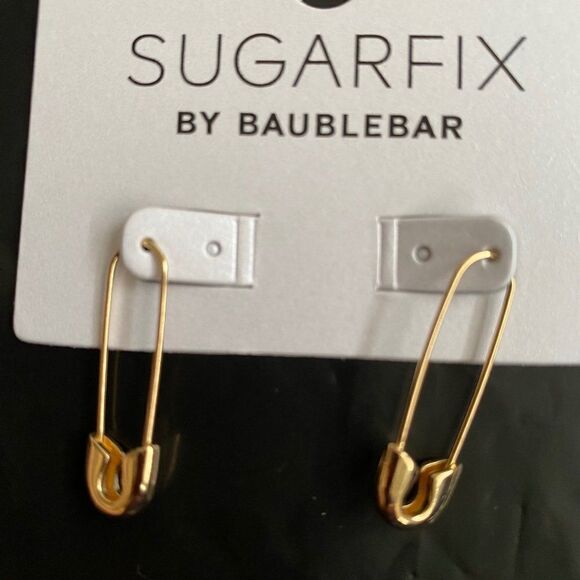 BaubleBar Safety Pin Nickle Free Earrings NWT - Picture 1 of 3